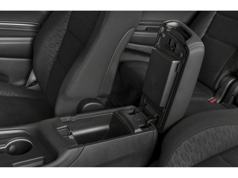 Used 2025 Dodge Durango GT image 12