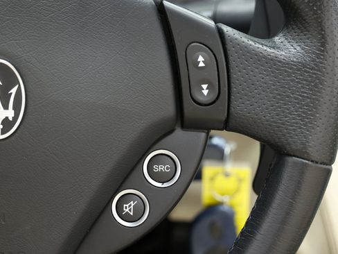 Used 2018 Maserati GranTurismo Sport image 25