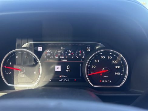 Used 2020 Chevrolet Silverado 3500 High Country w/ Technology Package image 27