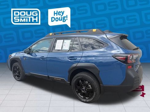 Used 2025 Subaru Outback Wilderness AWD/4WD image 3
