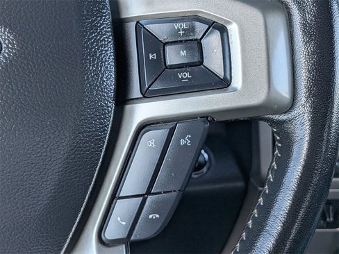 Used 2022 Ford F250 Lariat w/ Lariat Ultimate Package image 25