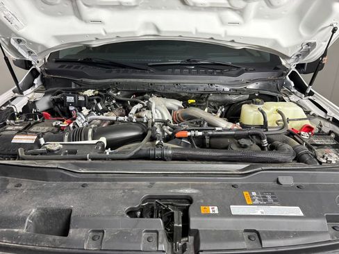 Used 2024 Ford F250 Lariat w/ Lariat Ultimate Package image 9