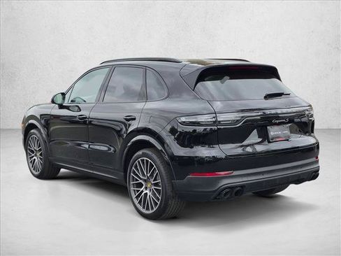 Used 2023 Porsche Cayenne S AWD/4WD image 8