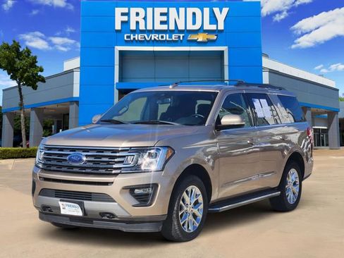 Used 2020 Ford Expedition XLT w/ Equipment Group 202A image 3