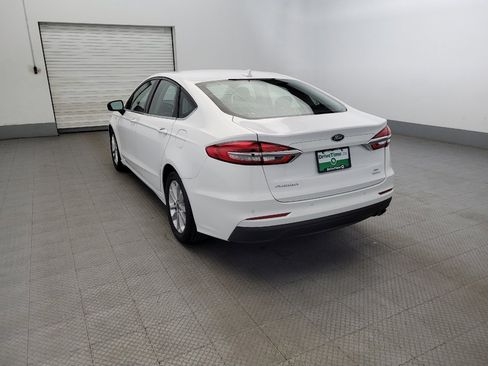 Used 2020 Ford Fusion SE FWD image 5