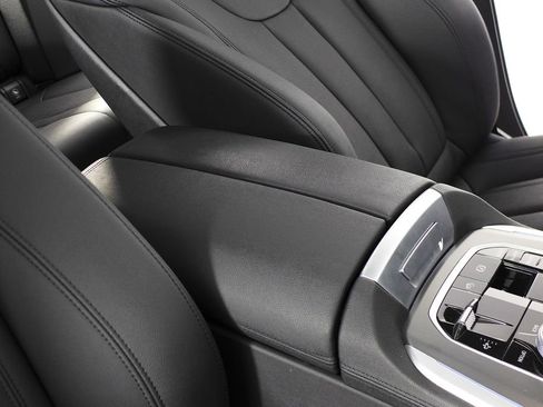 Certified 2022 BMW X5 xDrive45e image 16