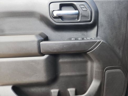 Used 2022 Chevrolet Silverado 1500 Custom RWD image 21