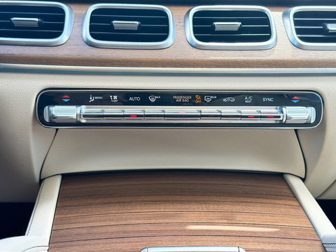 Used 2022 Mercedes-Benz GLE 350 4MATIC image 47