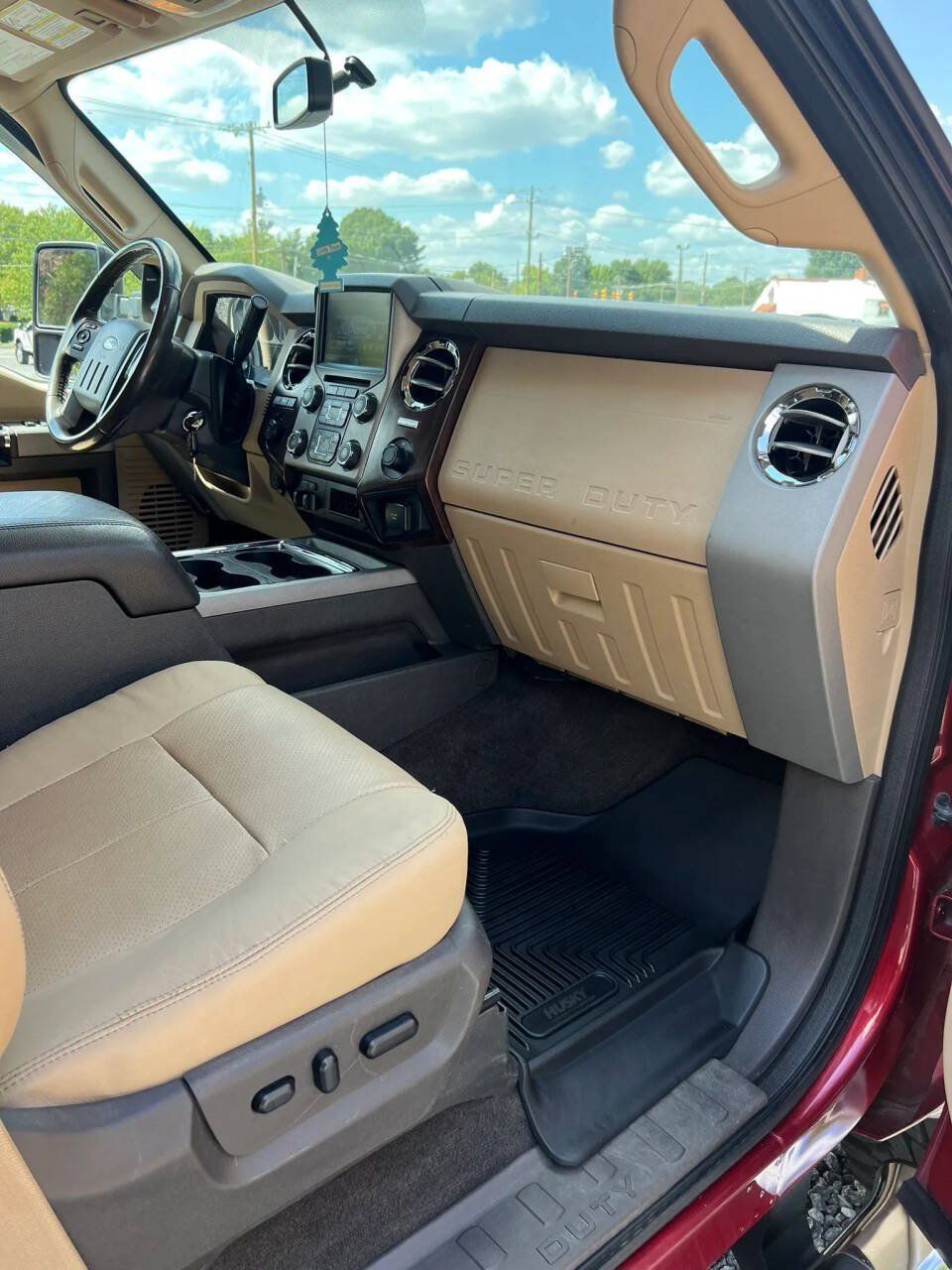 Used 2014 Ford F250 Lariat w/ Lariat Interior Package AWD/4WD image 25