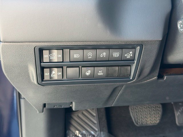 Used 2024 Toyota Tundra Platinum AWD/4WD image 20