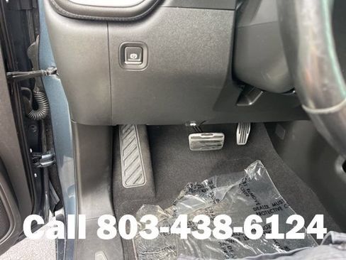 Used 2020 Chevrolet Silverado 1500 RST w/ All-Star Edition RWD image 23