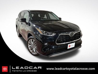 Used 2024 Toyota Highlander Platinum