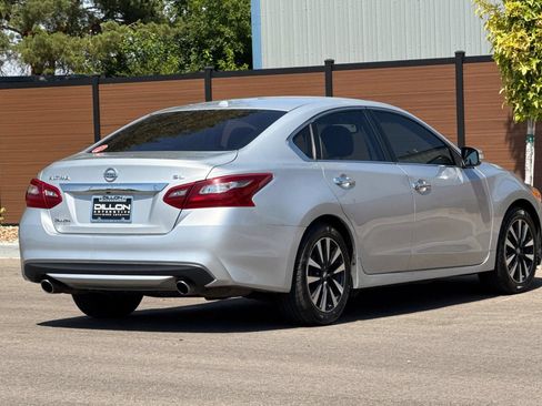 Used 2018 Nissan Altima 2.5 SL FWD image 4