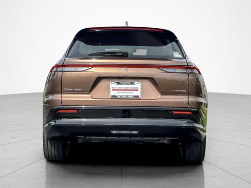 New 2026 Toyota Crown Signia image 4