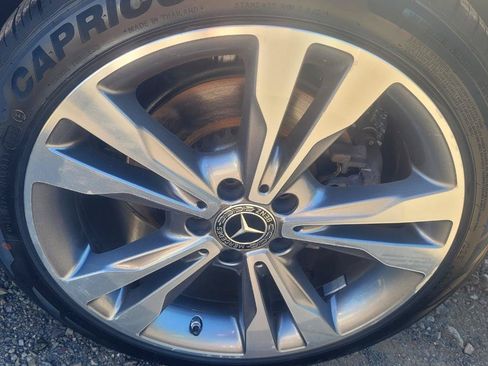 Used 2017 Mercedes-Benz C 300 4MATIC Sedan image 36