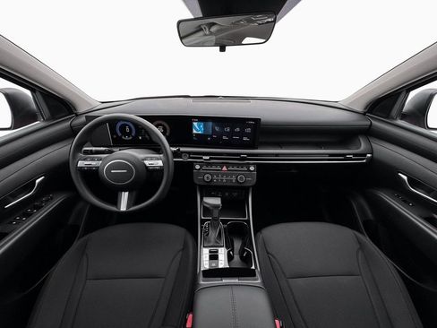 Certified 2026 Hyundai Tucson SE FWD image 14