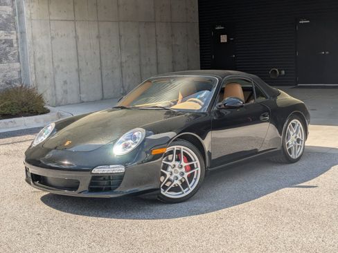 Used 2009 Porsche 911 Carrera S RWD image 1