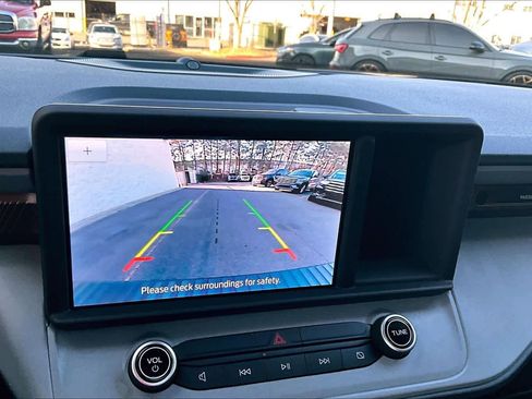 Used 2023 Ford Maverick Lariat w/ Lariat Luxury Package image 29