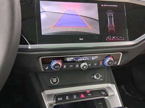 Used 2025 Audi Q3 2.0T Premium w/ Convenience Package image 24