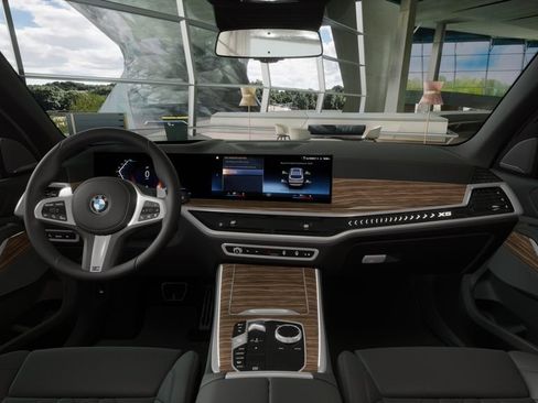 Used 2026 BMW X5 xDrive40i w/ M Sport Package image 35