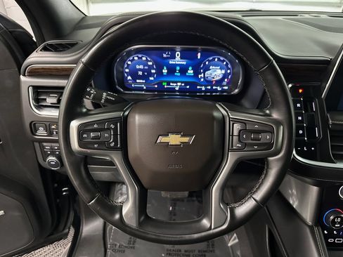 Used 2023 Chevrolet Tahoe Premier AWD/4WD image 13