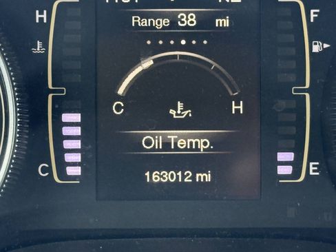 Used 2014 Jeep Cherokee Latitude FWD image 32