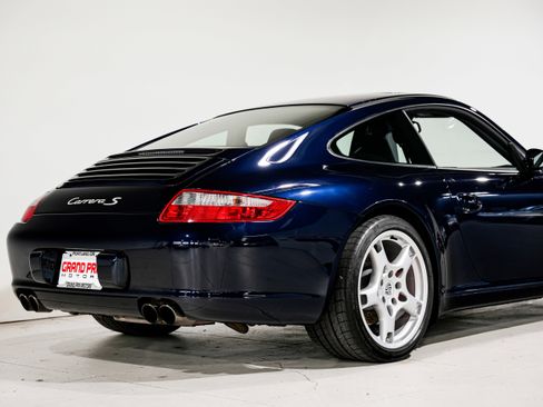 Used 2006 Porsche 911 Carrera S RWD image 35