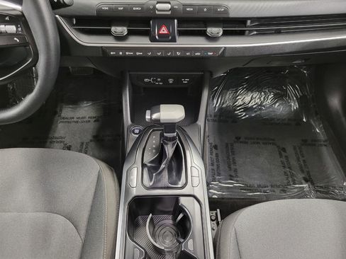 Used 2025 Kia K4 FWD image 17
