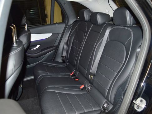 Certified 2022 Mercedes-Benz GLC 300 image 34