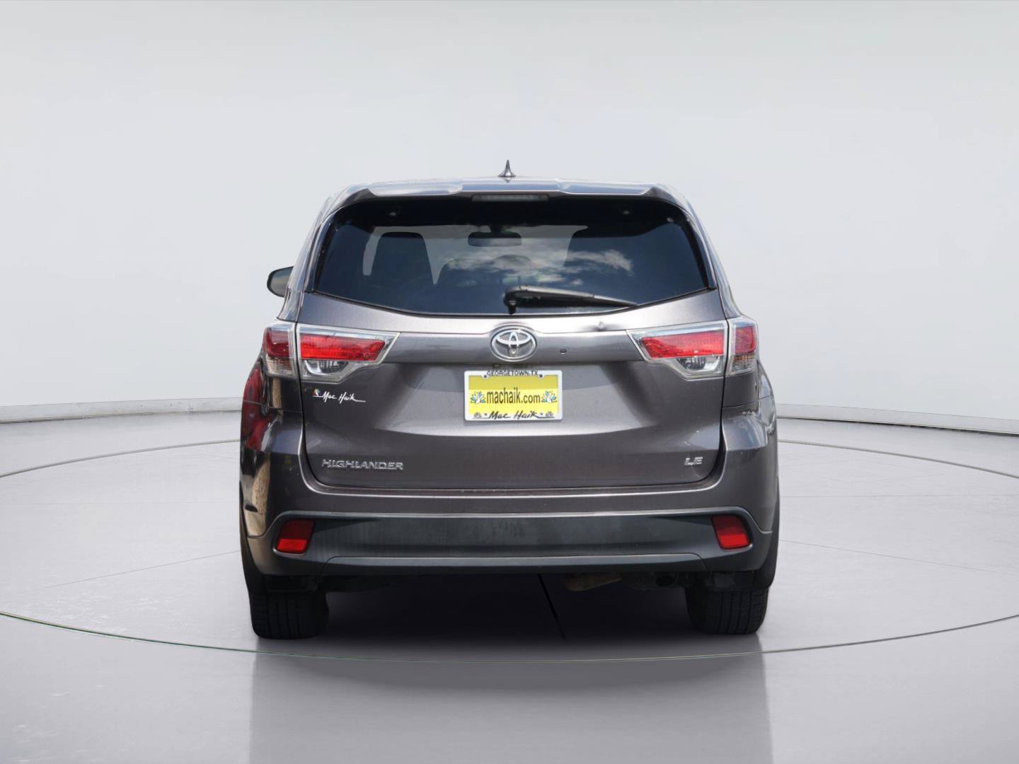 Used 2015 Toyota Highlander Plus FWD image 7