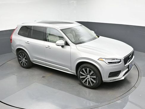Used 2023 Volvo XC90 B5 Core w/ Climate Package AWD/4WD image 18