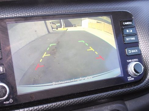 Used 2024 Nissan Kicks SV image 7