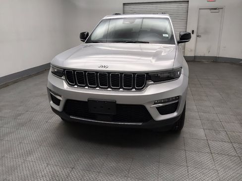 Used 2023 Jeep Grand Cherokee 4WD 4xe image 15