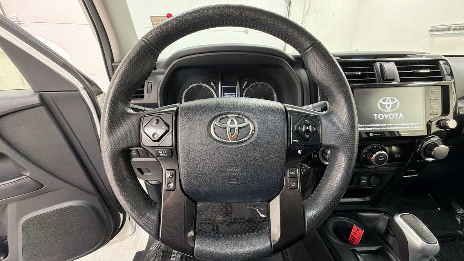Certified 2020 Toyota 4Runner TRD Off-Road Premium w/ Moonroof Package AWD/4WD image 16
