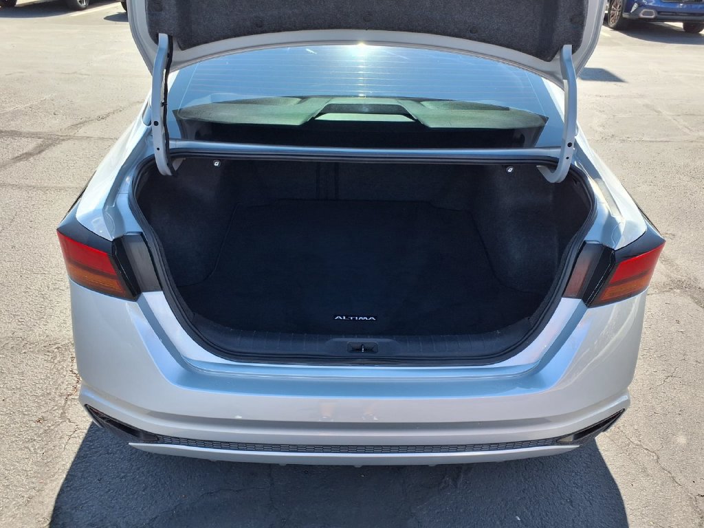 Used 2020 Nissan Altima 2.5 S FWD image 14