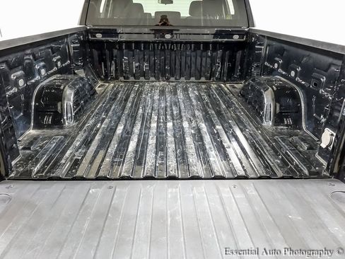 Used 2022 Chevrolet Silverado 1500 LT image 23