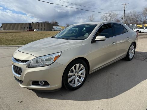 Used 2015 Chevrolet Malibu LTZ image 1