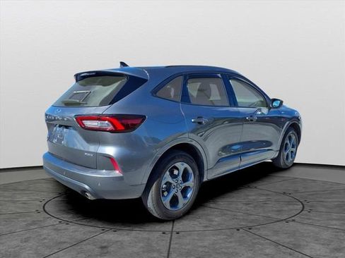 Used 2023 Ford Escape ST-Line w/ Tech Pack #1 image 4