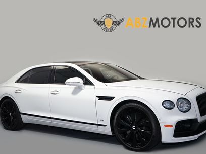 Used 2021 Bentley Flying Spur V8