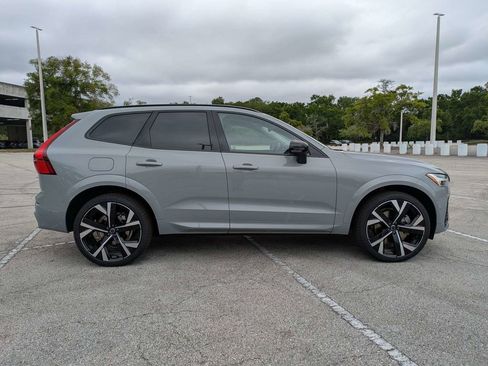 New 2026 Volvo XC60 T8 Ultra w/ Protection Package Premier AWD/4WD image 7