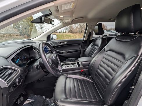 Used 2023 Ford Edge SEL image 10