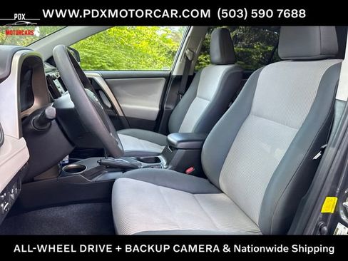 Used 2015 Toyota RAV4 LE AWD/4WD image 10
