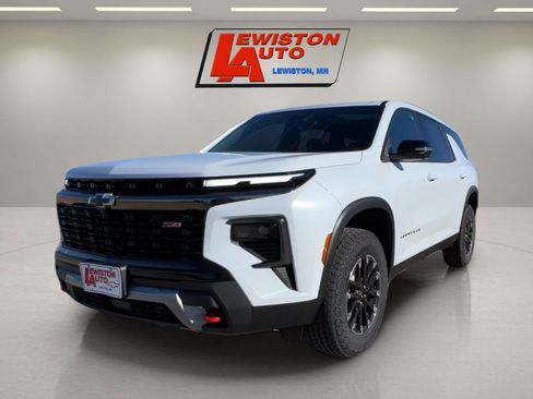 New 2026 Chevrolet Traverse Z71 w/ Driver Confidence Package image 1