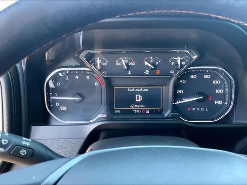 Used 2021 GMC Sierra 1500 AT4 w/ AT4 Preferred Package AWD/4WD image 26