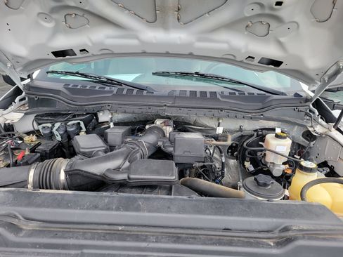 Used 2022 Ford F250 XL w/ Power Equipment Group AWD/4WD image 13