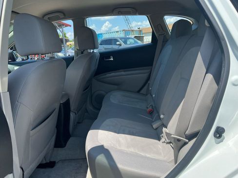 Used 2012 Nissan Rogue S image 18