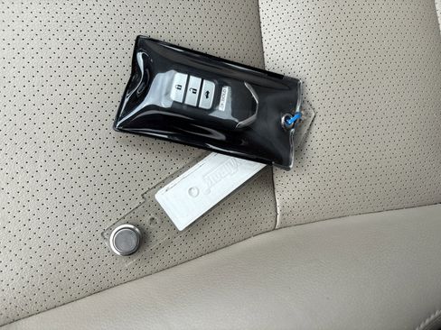 Used 2013 Honda Accord EX-L image 19