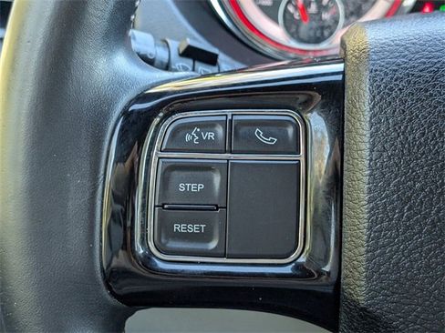 Used 2018 Dodge Grand Caravan SXT image 22