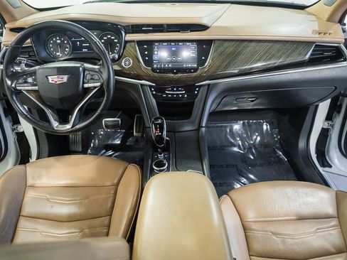 Used 2020 Cadillac XT6 Sport w/ Platinum Package AWD/4WD image 27