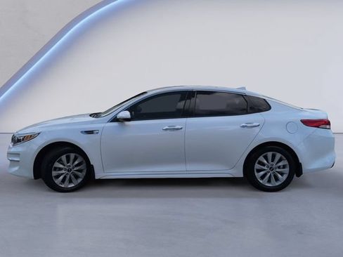 Used 2017 Kia Optima EX FWD image 10